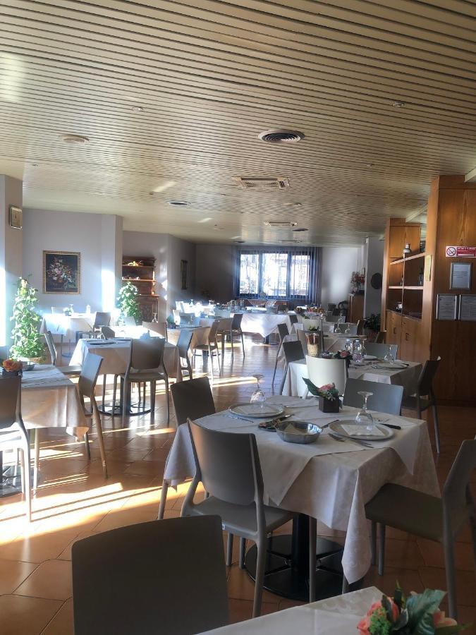 Albergo Casa Dell'Ospite 브레시아 외부 사진