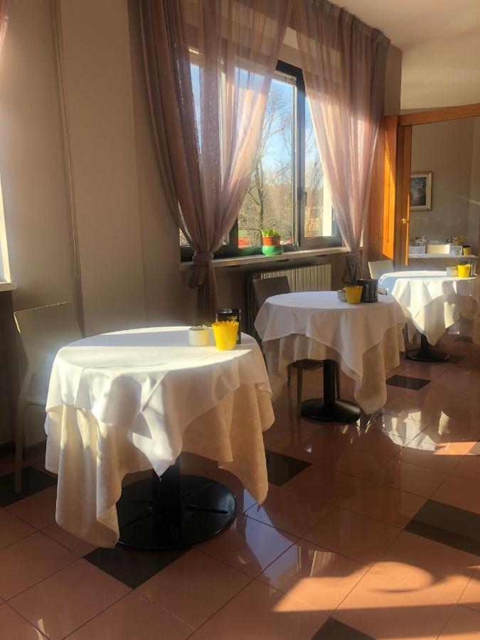 Albergo Casa Dell'Ospite 브레시아 외부 사진