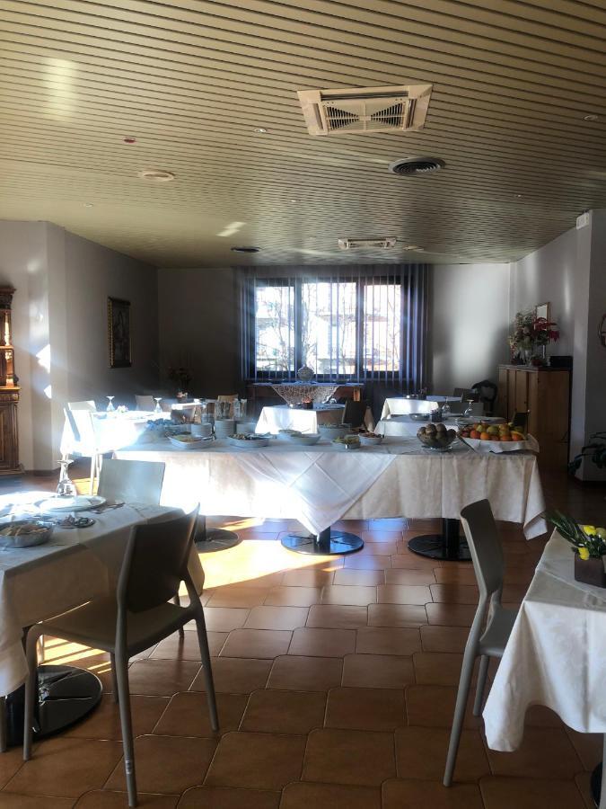 Albergo Casa Dell'Ospite 브레시아 외부 사진